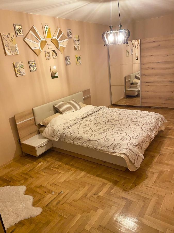 Spacious Apartment Next To South Park Просторен Апартамент До Южен Парк Top Location ソフィア エクステリア 写真