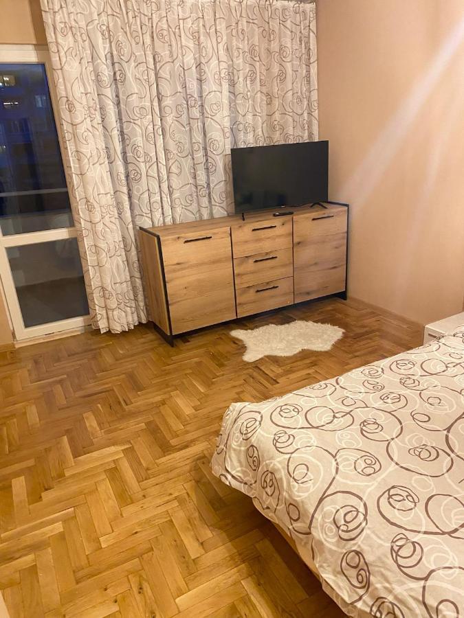 Spacious Apartment Next To South Park Просторен Апартамент До Южен Парк Top Location ソフィア エクステリア 写真